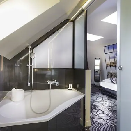 Ile De France Opera 3* Paris