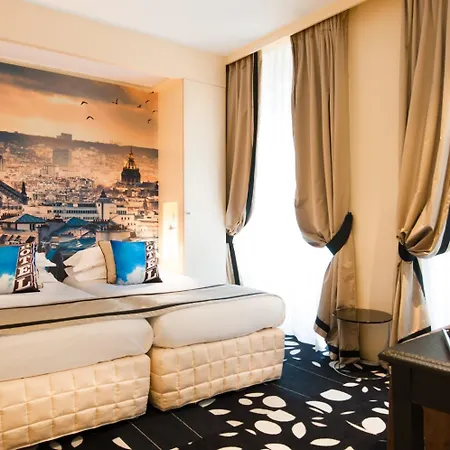 Ile De France Opera Otel