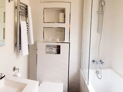 Ile De France Opera Hotel 3*